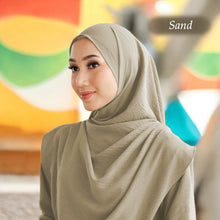 Load image into Gallery viewer, Lahifa Tunic Jumbo + Tudung Set B  (Size 6xl ~ 10xl)